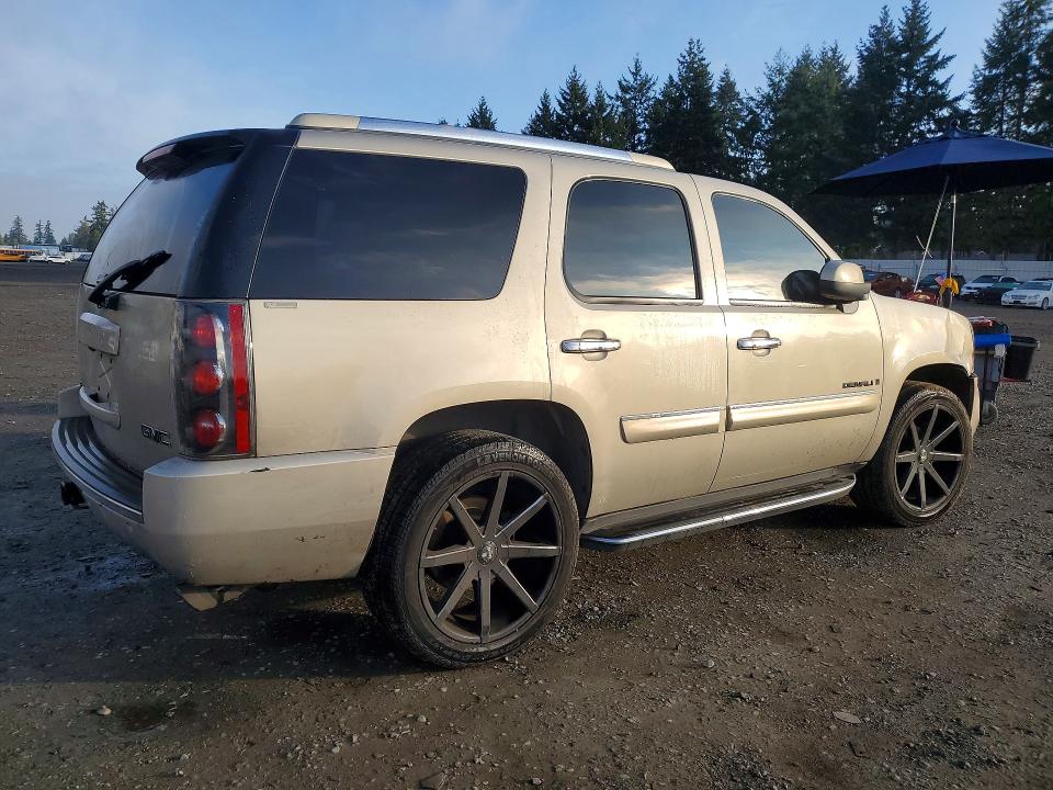 Продаж на аукціоні авто 2007 Gmc Yukon, vin: 1GKFK63837J177370, номер лоту: 77134905