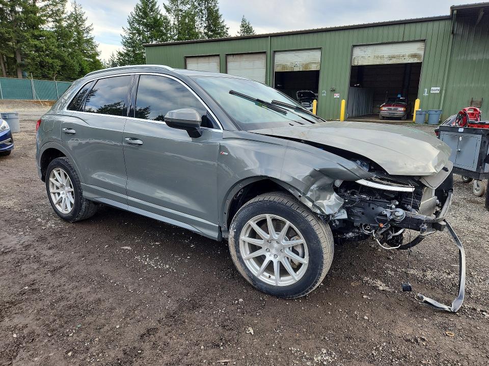 Продажа на аукционе авто 2022 Audi Q3 Premium, vin: WA1DECF37N1148339, номер лота: 76643795