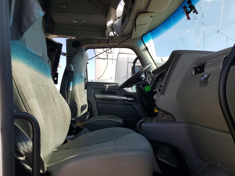 Продажа на аукционе авто 2019 Kenworth T680, vin: 1XKYD49X1KJ230016, номер лота: 72259615