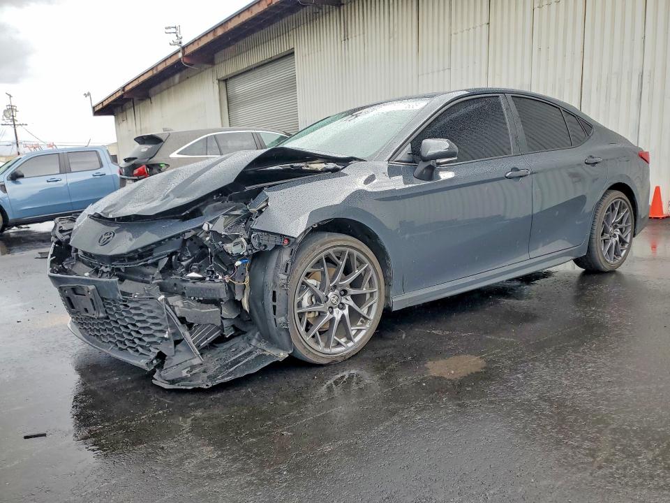 Продажа на аукционе авто 2025 Toyota Camry, vin: 4T1DAACK8SU587525, номер лота: 77177635