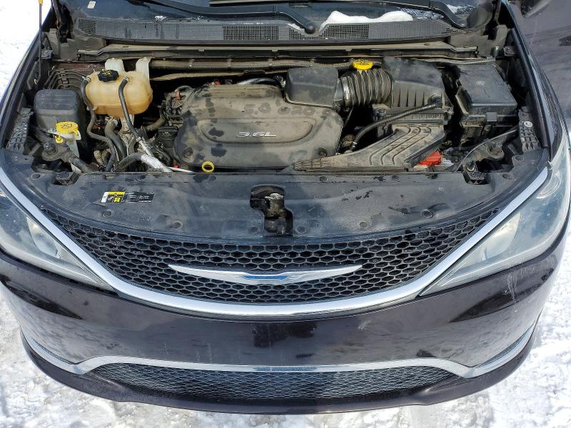 76051825 :رقم المزاد ، 2C4RC1FG7JR157055 vin ، 2018 Chrysler Pacifica مزاد بيع