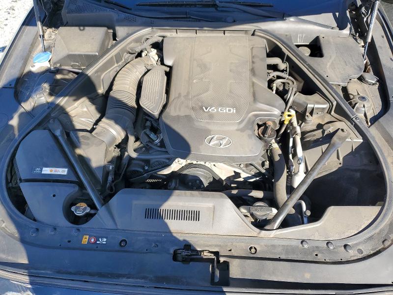 Продаж на аукціоні авто 2015 Hyundai Genesis, vin: KMHGN4JE9FU068540, номер лоту: 77094125