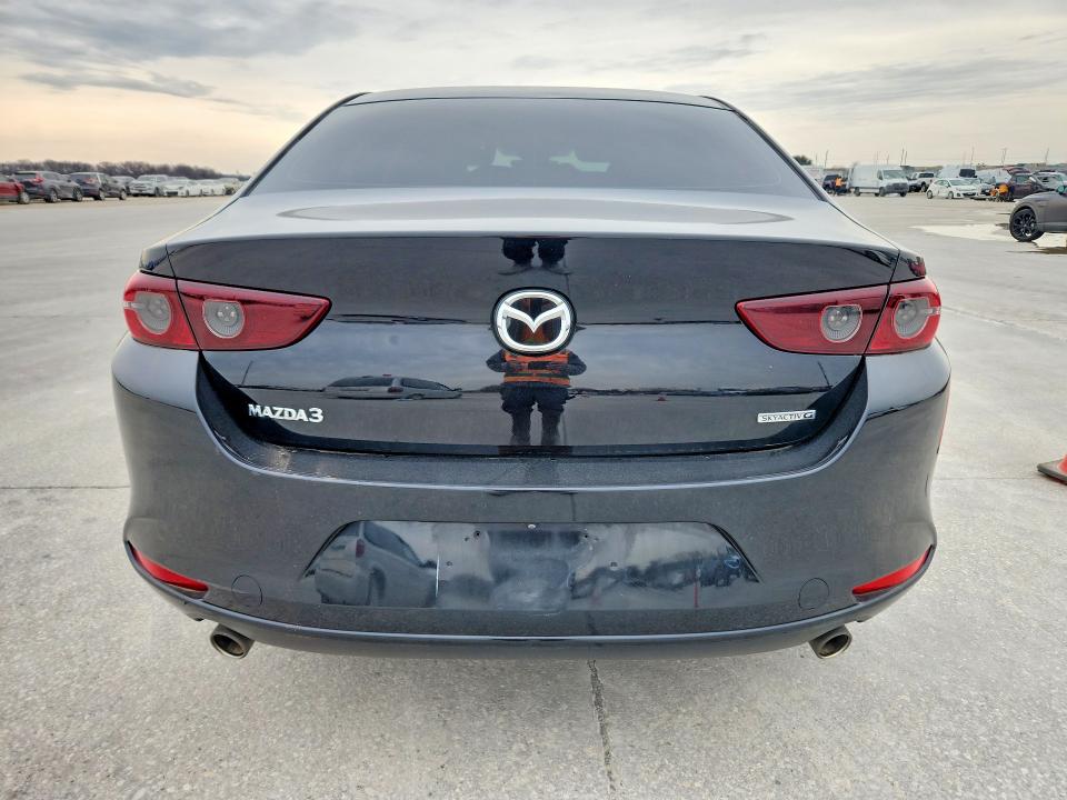 Продаж на аукціоні авто 2021 Mazda 3, vin: JM1BPAAL1M1321631, номер лоту: 76395035
