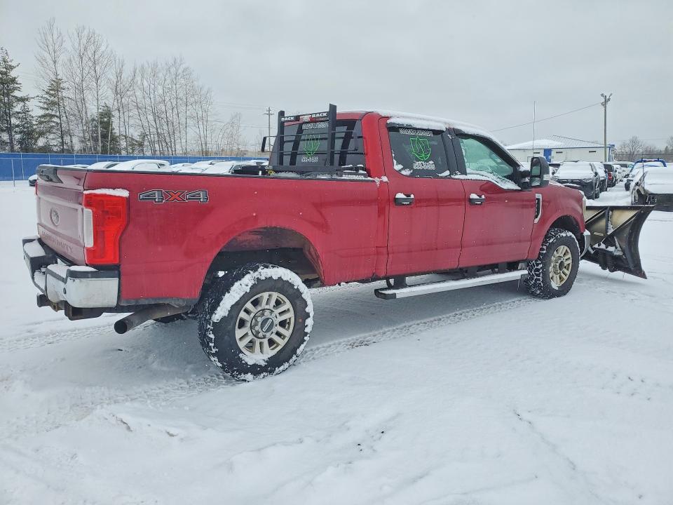 76151865 :رقم المزاد ، 1FT7W2B65KEC47949 vin ، 2019 Ford F250 Super مزاد بيع