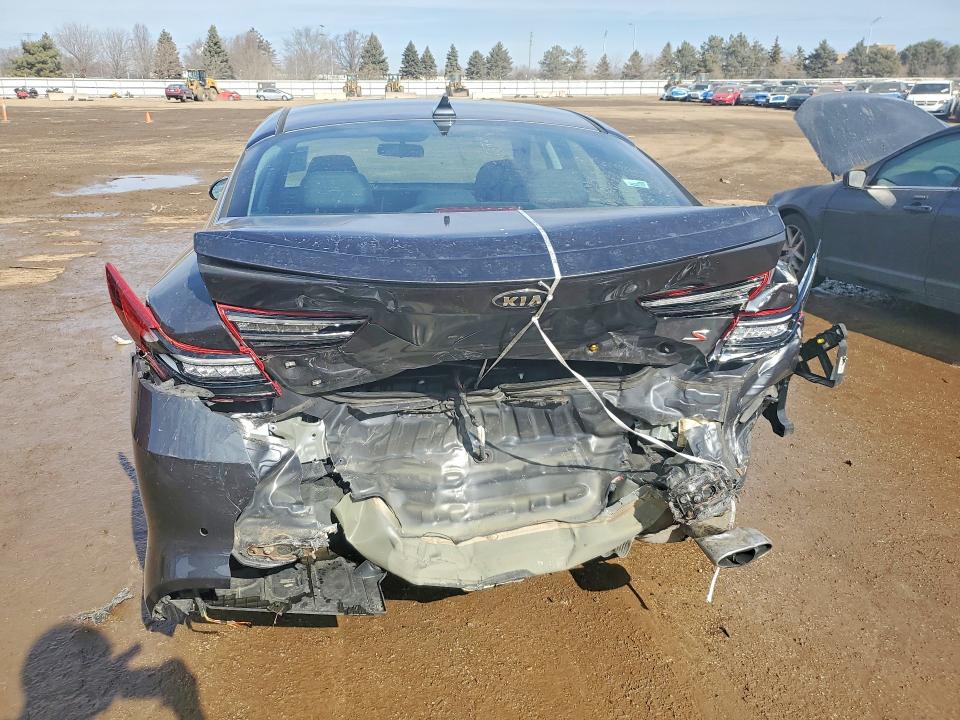 79456105 :رقم المزاد ، 5XXGT4L38JG206105 vin ، 2018 Kia Optima مزاد بيع