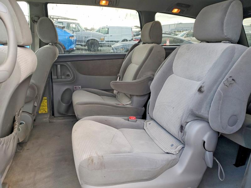 Продажа на аукционе авто 2007 Toyota Sienna, vin: 5TDZK23C47S071454, номер лота: 77796765