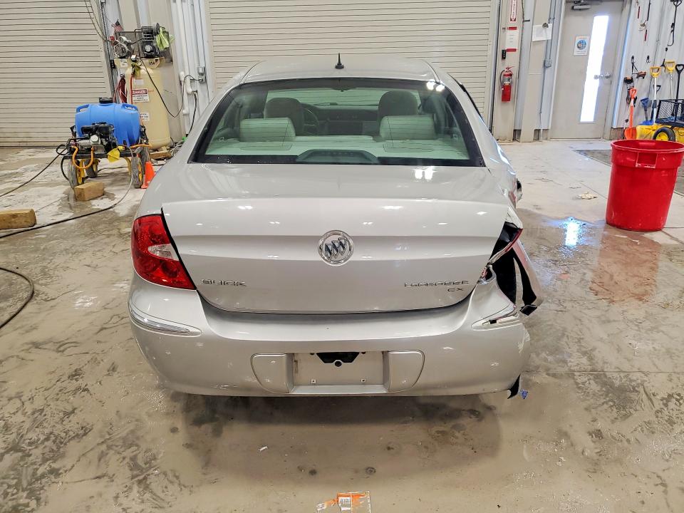 2008 Buick Lacrosse მანქანა იყიდება აუქციონზე, vin: 2G4WC582581199899, აუქციონის ნომერი: 78418185