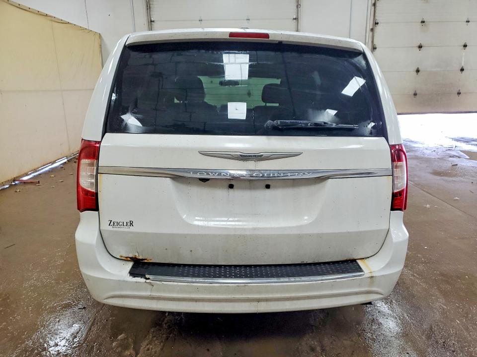 78846585 :رقم المزاد ، 2C4RC1BG3GR112550 vin ، 2016 Chrysler Town & Country مزاد بيع