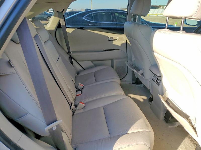 75614365 :رقم المزاد ، 2T2ZK1BAXAC035421 vin ، 2010 Lexus Rx مزاد بيع
