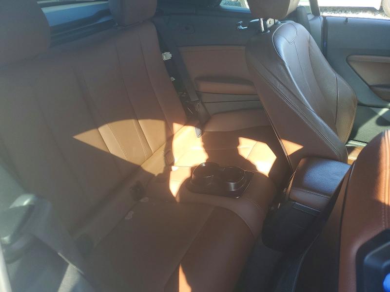 75823075 :رقم المزاد ، WBA1M1C5XGV394686 vin ، 2016 Bmw M235i مزاد بيع