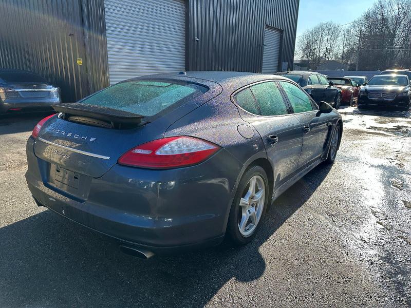 78409465 :رقم المزاد ، WP0AA2A77DL010215 vin ، 2013 Porsche Panamera مزاد بيع