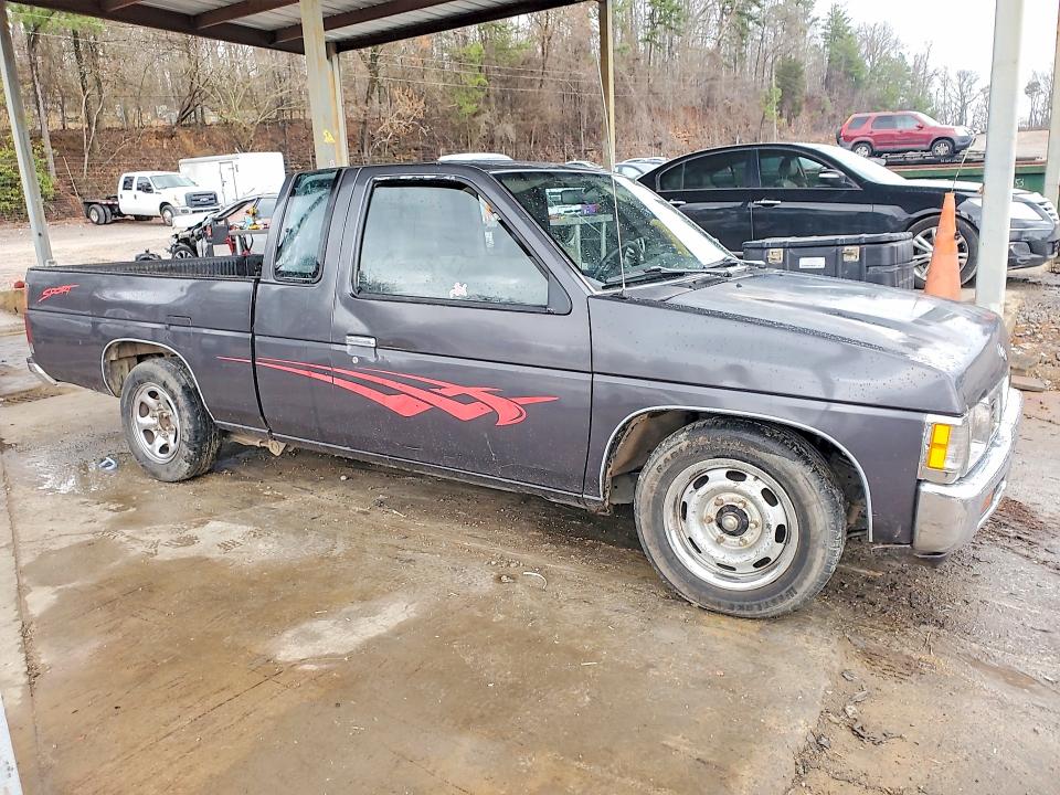 1997 Nissan Truck მანქანა იყიდება აუქციონზე, vin: 1N6SD16SXVC349472, აუქციონის ნომერი: 79071755