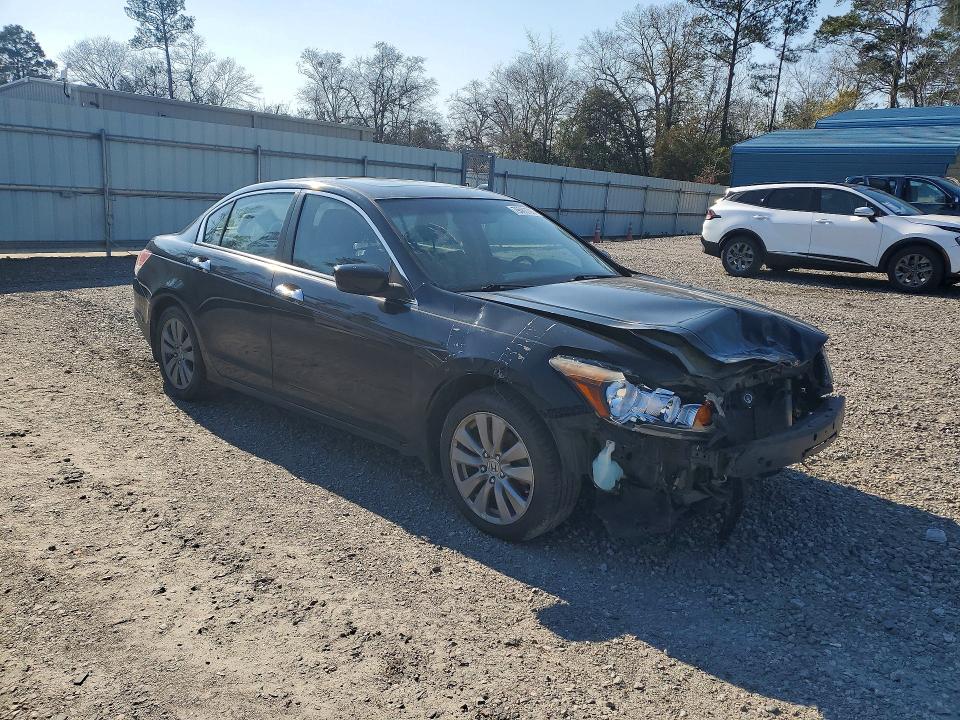 79063785 :رقم المزاد ، 1HGCP3F86BA021229 vin ، 2011 Honda Accord مزاد بيع