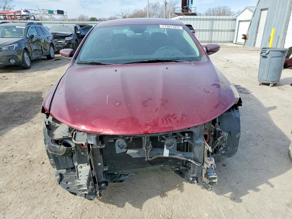 Продажа на аукционе авто 2015 Chrysler 200, vin: 1C3CCCAB0FN712420, номер лота: 77367325