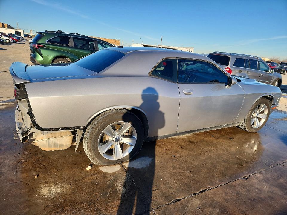 Продажа на аукционе авто 2018 Dodge Challenger, vin: 2C3CDZAG2JH241657, номер лота: 76198355