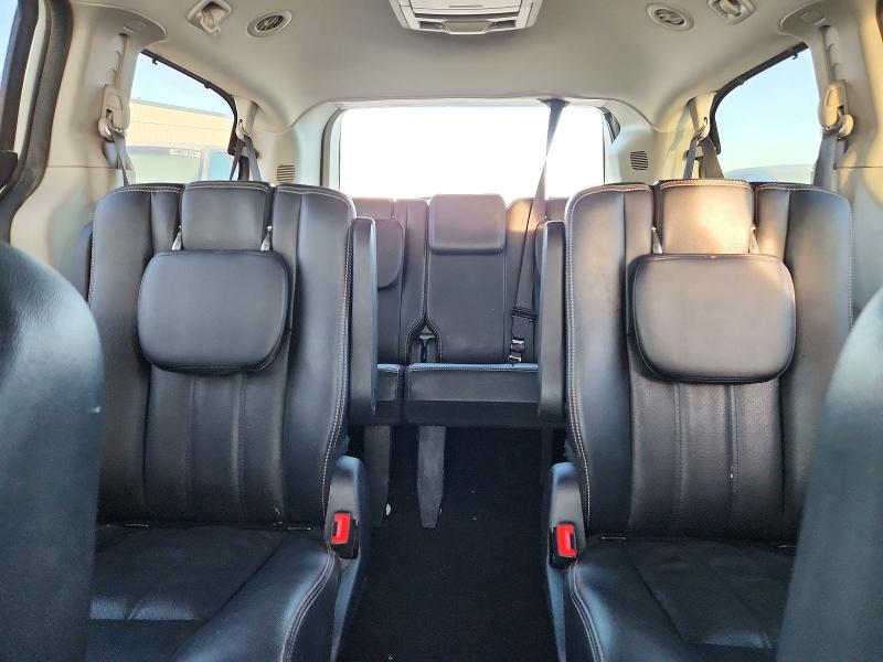 Продажа на аукционе авто 2017 Dodge Grand Cara, vin: 2C4RDGDG8HR880040, номер лота: 76837255