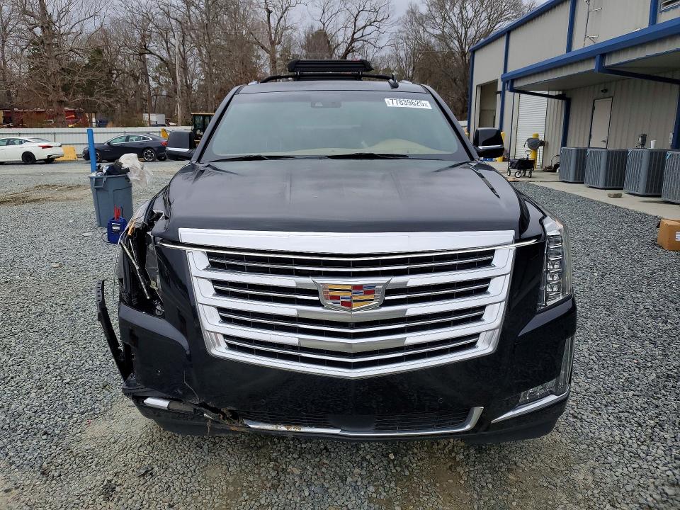 Продажа на аукционе авто 2017 Cadillac Escalade, vin: 1GYS4DKJ5HR227986, номер лота: 77839625