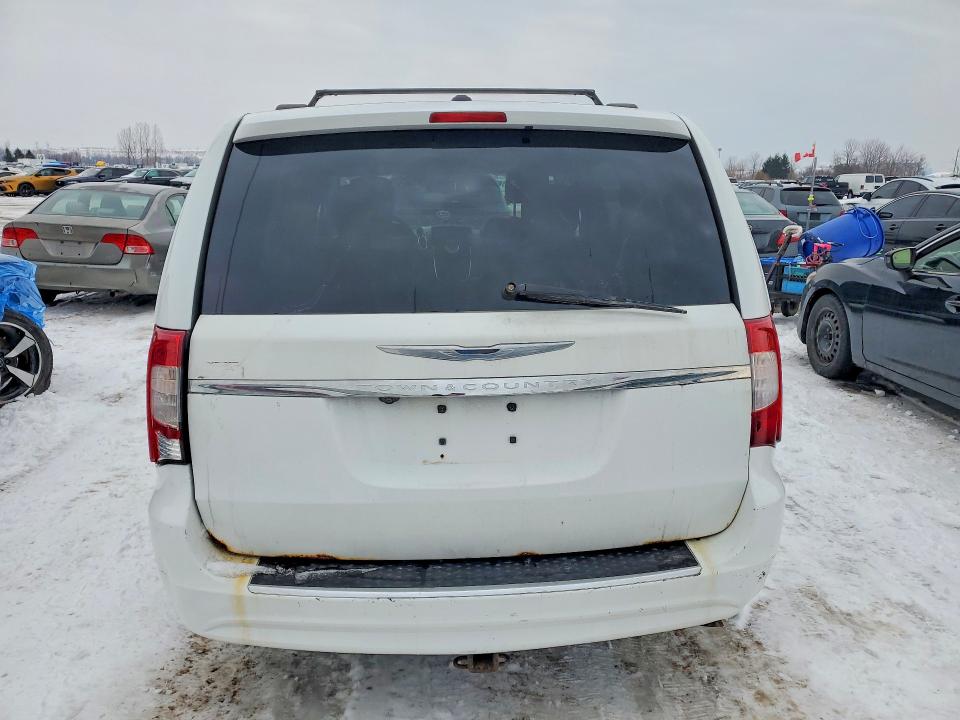 2014 Chrysler Town & Country მანქანა იყიდება აუქციონზე, vin: 2C4RC1CG1ER402202, აუქციონის ნომერი: 74281595