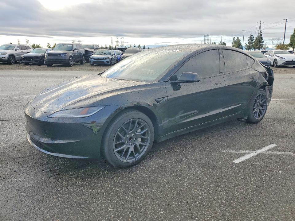 77518455 :رقم المزاد ، 5YJ3E1EA4RF868703 vin ، 2024 Tesla Model 3 مزاد بيع