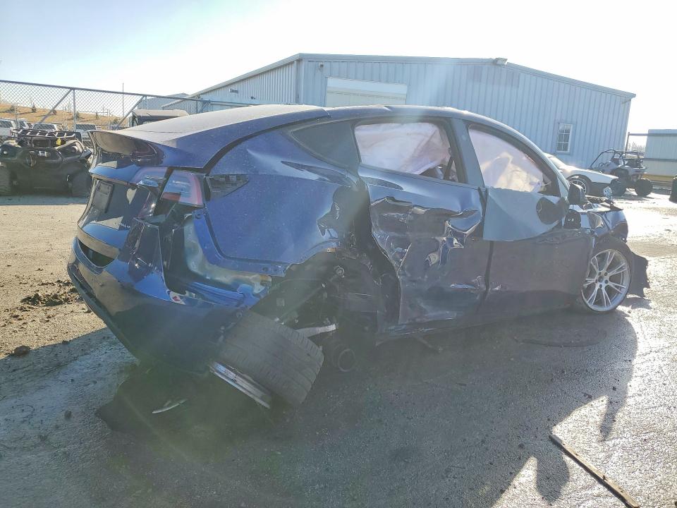 Продажа на аукционе авто 2024 Tesla Model Y, vin: 7SAYGDEE0RA273660, номер лота: 77782185