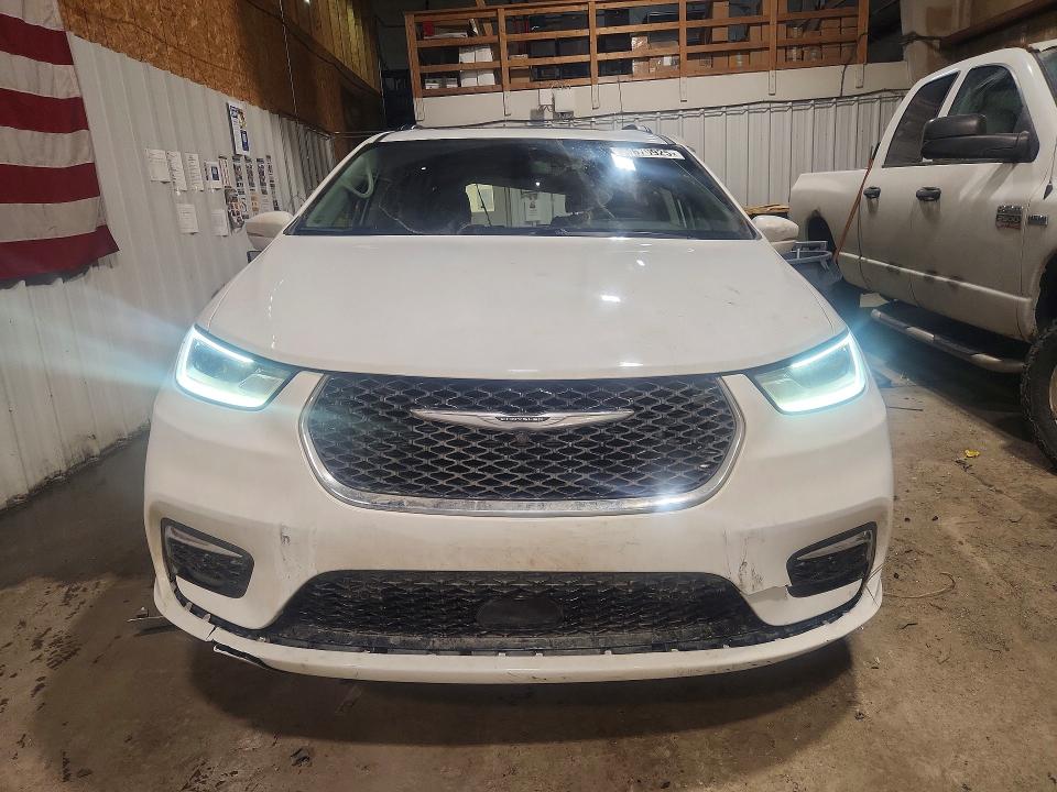 2022 Chrysler Pacifica მანქანა იყიდება აუქციონზე, vin: 2C4RC3BGXNR202352, აუქციონის ნომერი: 75679925