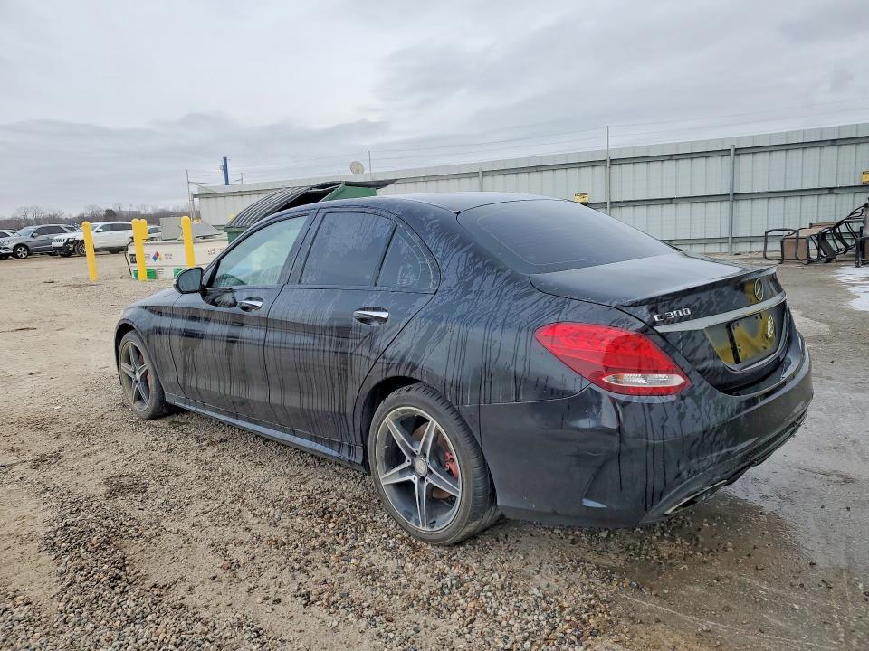 74385745 :رقم المزاد ، 55SWF4KB4GU133322 vin ، 2016 Mercedes-benz C مزاد بيع