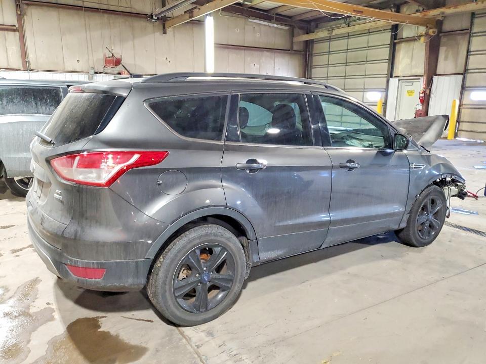 2015 Ford Escape მანქანა იყიდება აუქციონზე, vin: 1FMCU9GX8FUB42828, აუქციონის ნომერი: 78901095