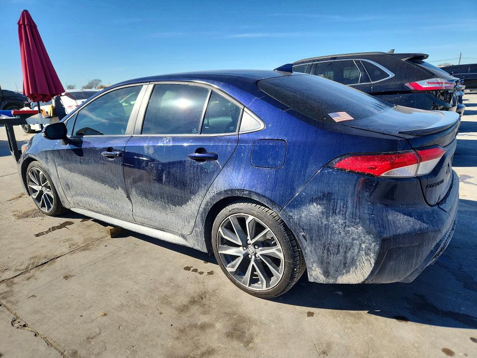 75827575 :رقم المزاد ، 5YFS4MCE3MP086833 vin ، 2021 Toyota Corolla مزاد بيع