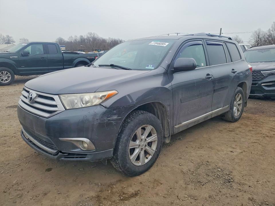 Продаж на аукціоні авто 2011 Toyota Highlander, vin: 5TDBK3EH8BS069697, номер лоту: 77046095