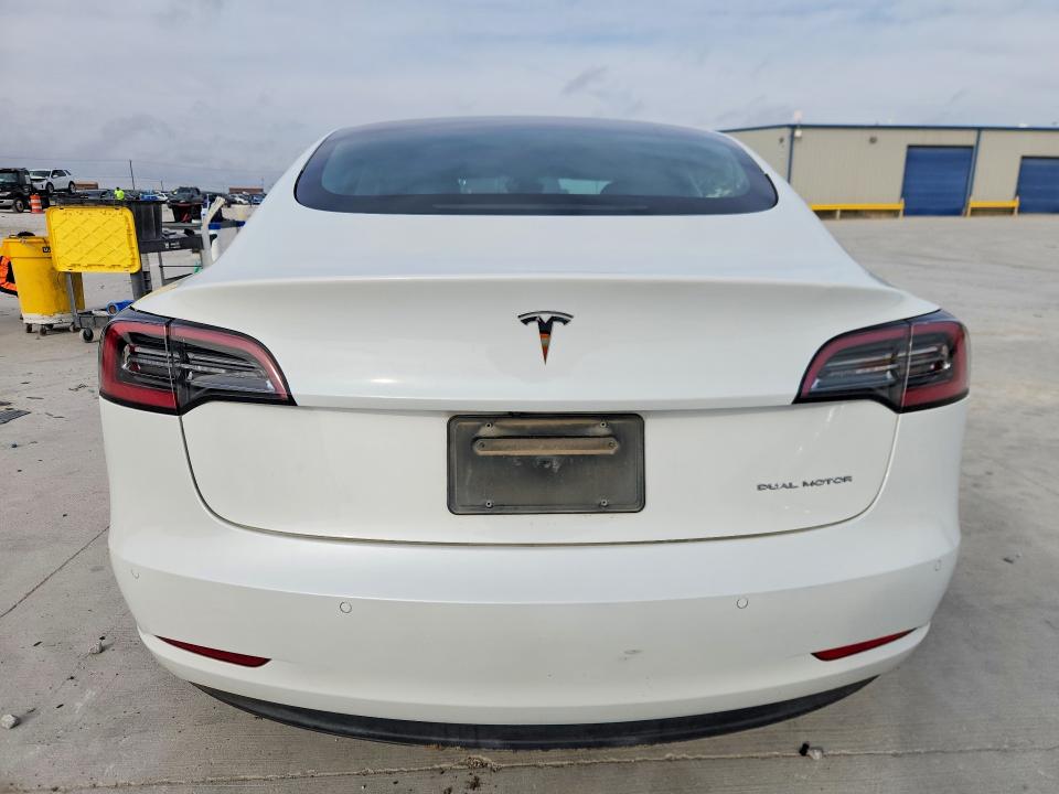 2021 Tesla Model 3 მანქანა იყიდება აუქციონზე, vin: 5YJ3E1EB6MF869689, აუქციონის ნომერი: 77913325