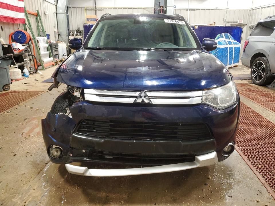77928675 :رقم المزاد ، JA4AZ3A39FZ010027 vin ، 2015 Mitsubishi Outlander مزاد بيع