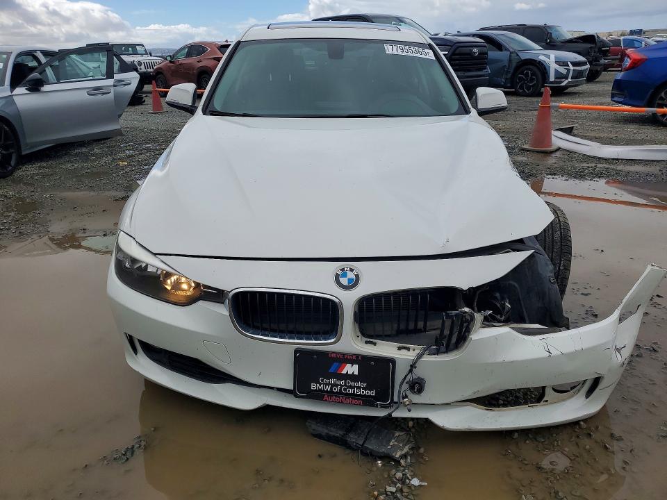 2014 Bmw 328 მანქანა იყიდება აუქციონზე, vin: WBA3B5C58EF959286, აუქციონის ნომერი: 77955365