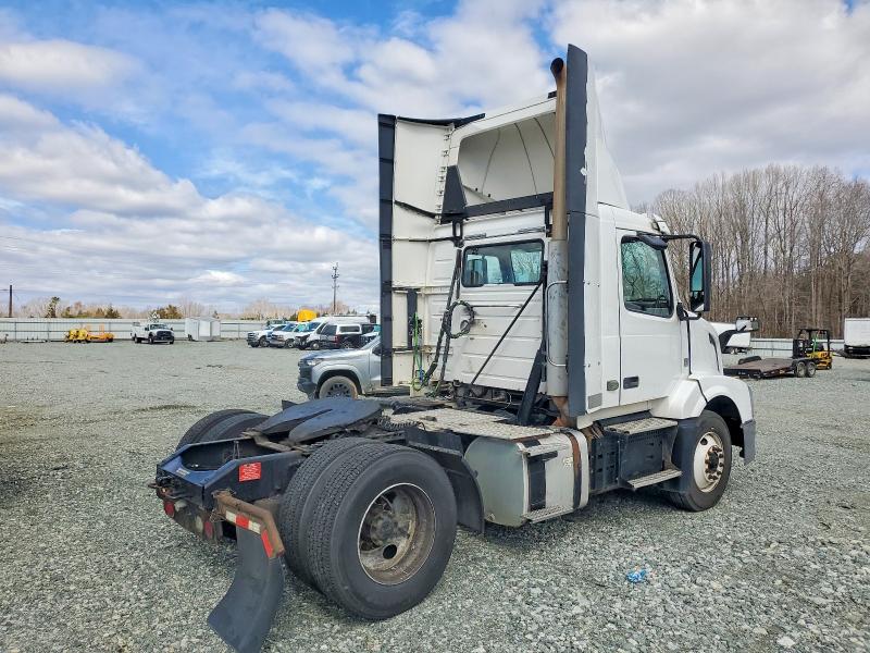 Aukcja sprzedaży 2018 Volvo Vnl, vin: 4V4N39EH9JN892757, numer aukcji: 77511575
