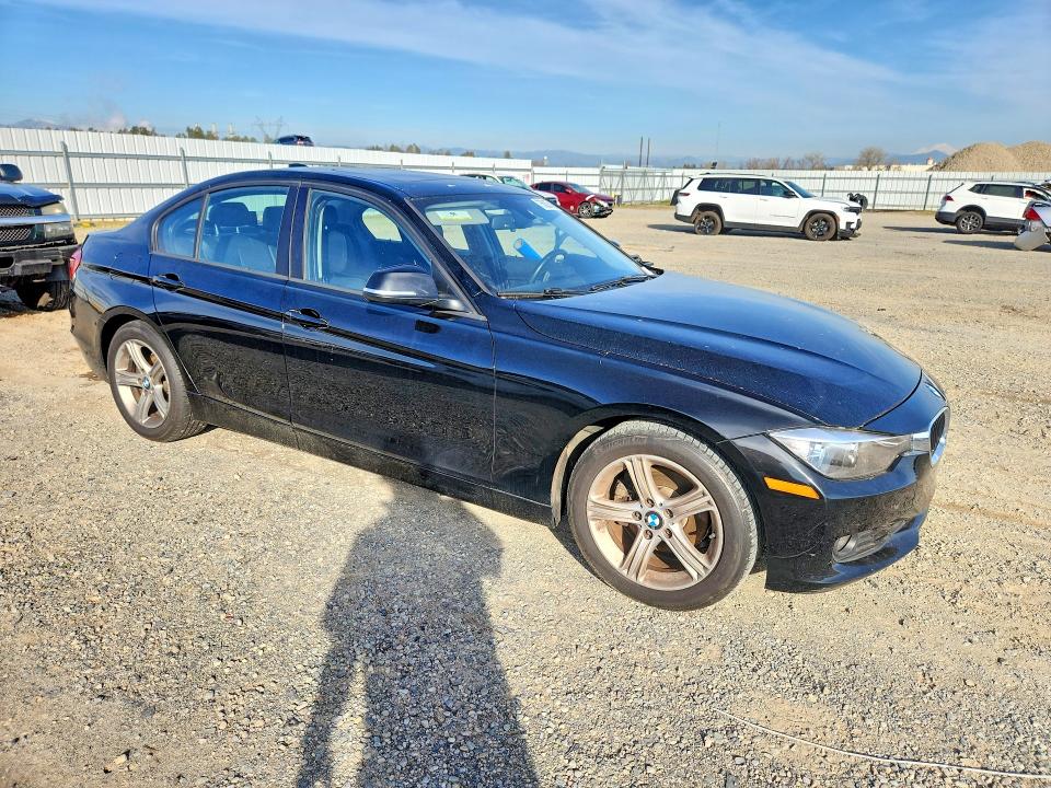 2013 Bmw 328 მანქანა იყიდება აუქციონზე, vin: WBA3A5G58DNP26459, აუქციონის ნომერი: 75625845
