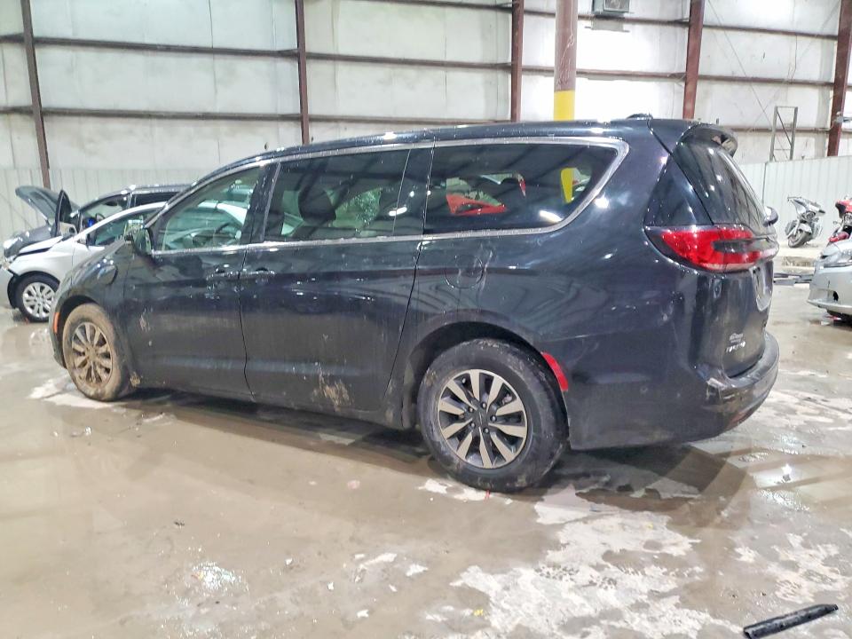 75670755 :رقم المزاد ، 2C4RC1L7XNR147954 vin ، 2022 Chrysler Pacifica مزاد بيع