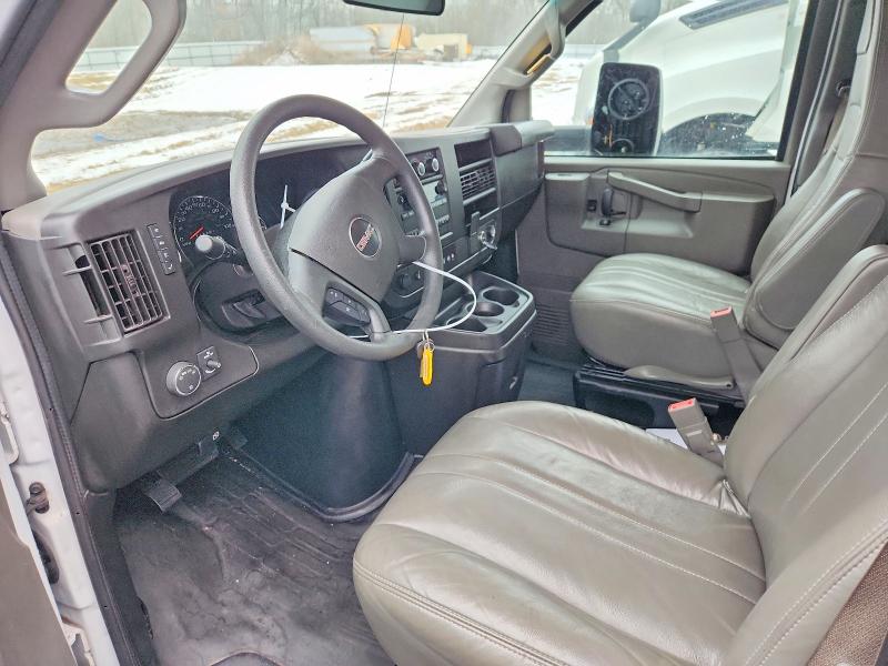 41848126 :رقم المزاد ، 7GZ37TC70NN007868 vin ، 2022 Gmc Savana مزاد بيع