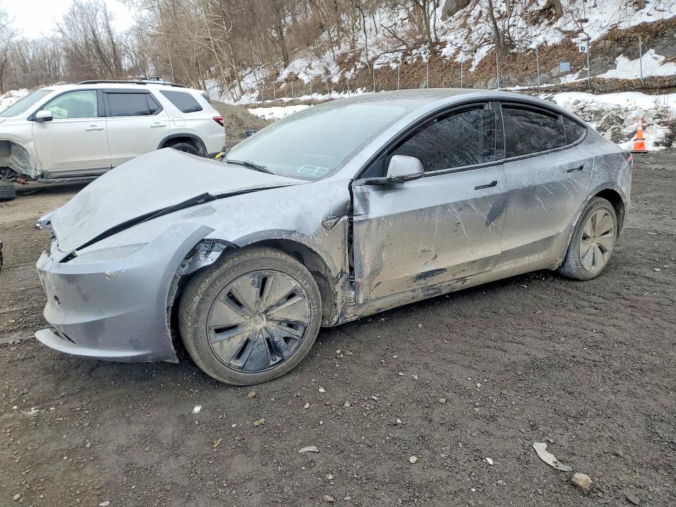 Продажа на аукционе авто 2025 Tesla Model 3, vin: 5YJ3E1EA7SF992759, номер лота: 77305295