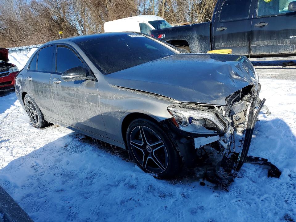 75747375 :رقم المزاد ، W1KWF8EB5MR649348 vin ، 2021 Mercedes-benz C مزاد بيع