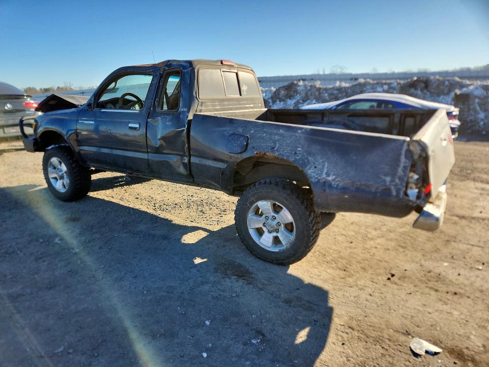 Продаж на аукціоні авто 2004 Toyota Tacoma, vin: 5TEWM72NX4Z392894, номер лоту: 76135795