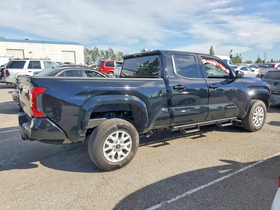 78087755 :رقم المزاد ، 3TMKB5FN3SM050653 vin ، 2025 Toyota Tacoma مزاد بيع