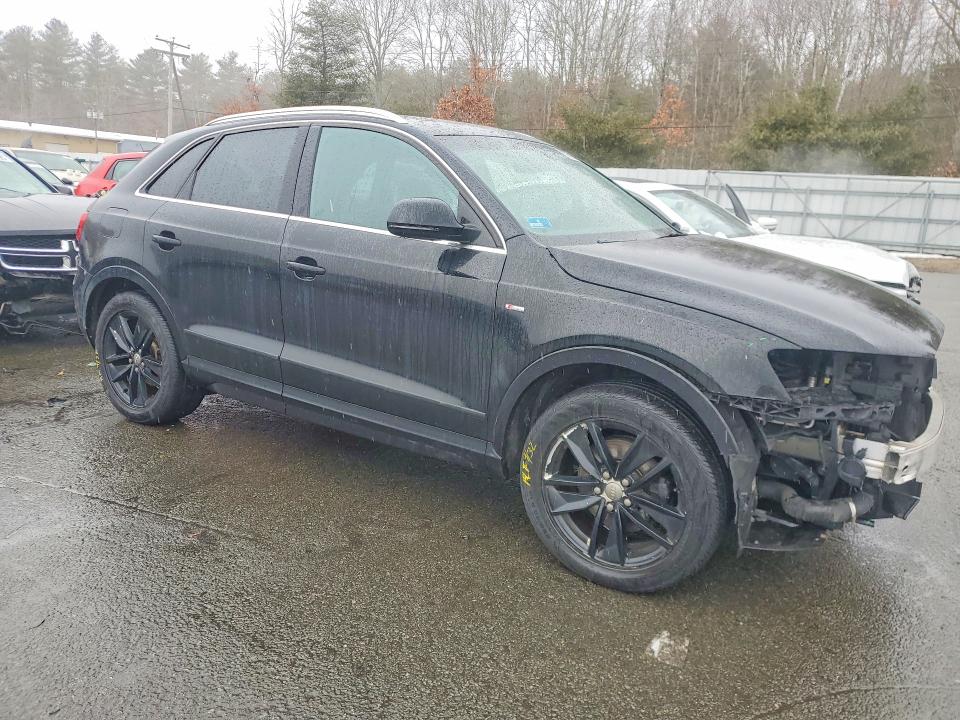 Продажа на аукционе авто 2018 Audi Q3, vin: WA1JCCFS7JR017620, номер лота: 77583545