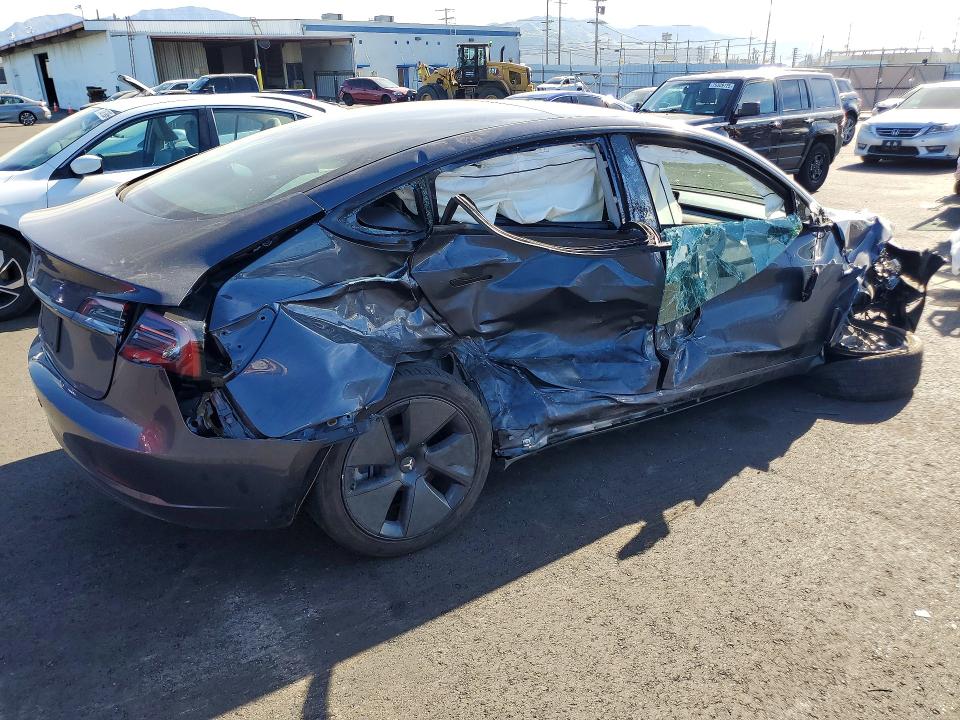 Продаж на аукціоні авто 2023 Tesla Model 3, vin: 5YJ3E1EA4PF665582, номер лоту: 79307585