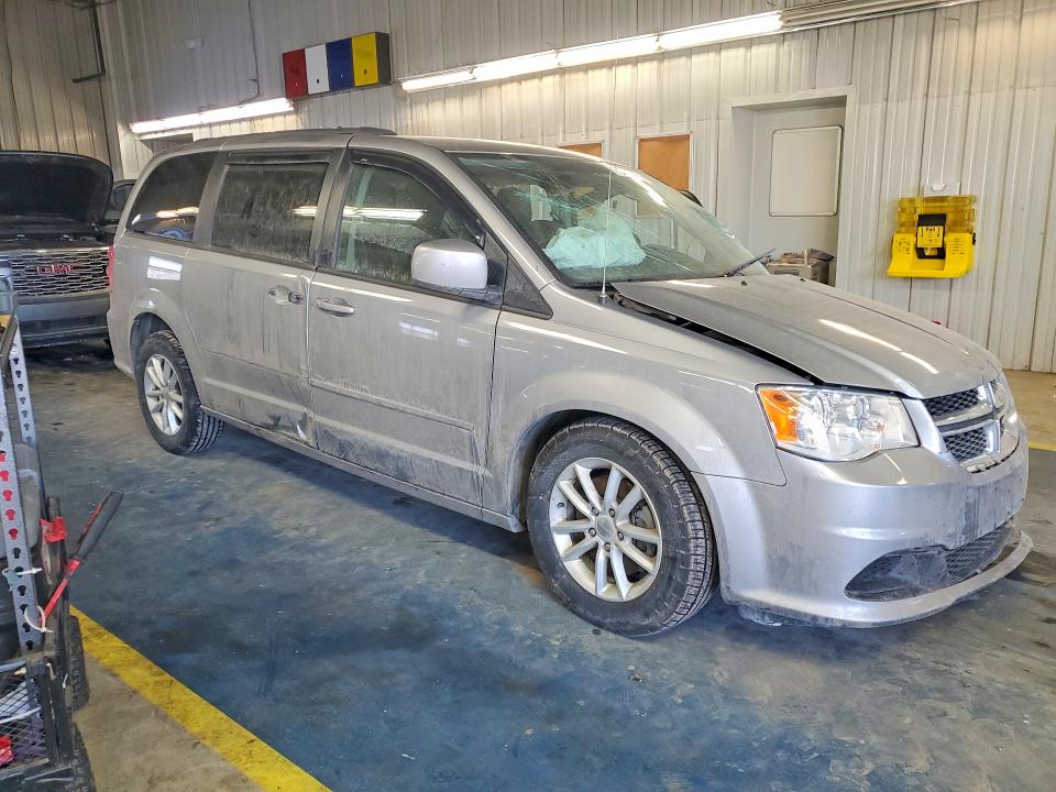 76914155 :رقم المزاد ، 2C4RDGCG2FR509325 vin ، 2015 Dodge Grand Caravan مزاد بيع