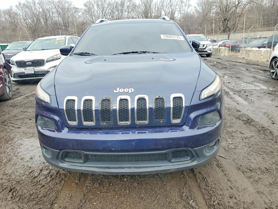 78683735 :رقم المزاد ، 1C4PJLCSXFW720390 vin ، 2015 Jeep Cherokee مزاد بيع