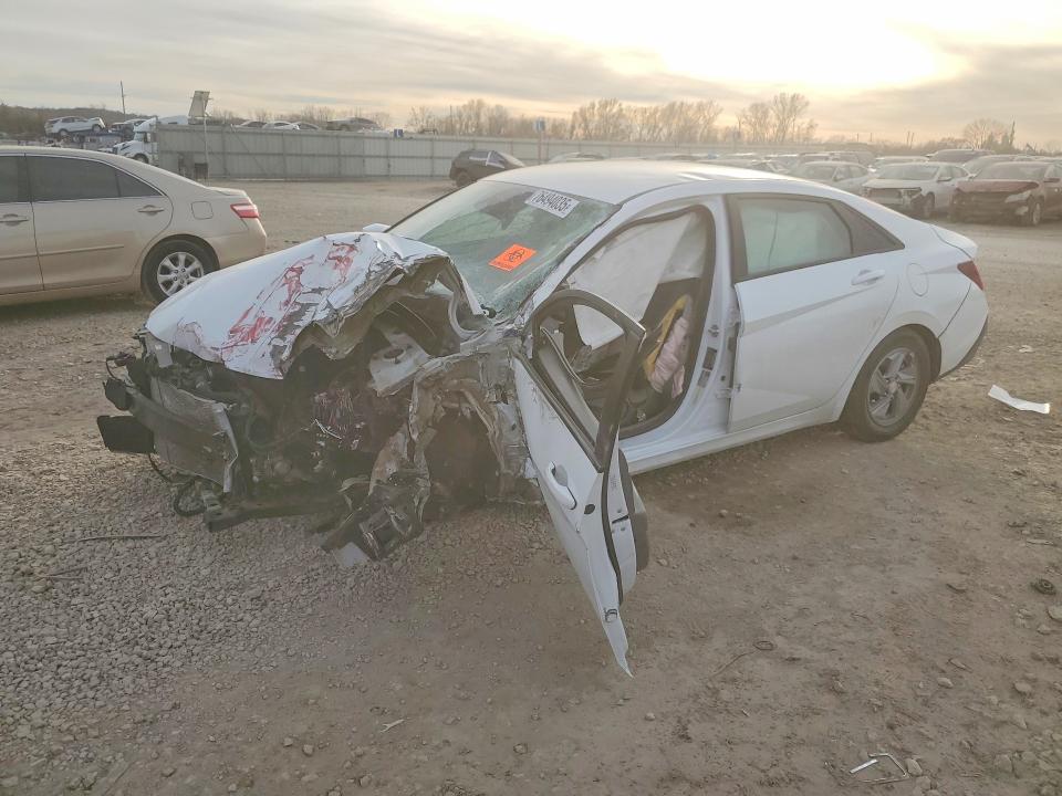 76494035 :رقم المزاد ، KMHLL4DG4RU732975 vin ، 2024 Hyundai Elantra مزاد بيع