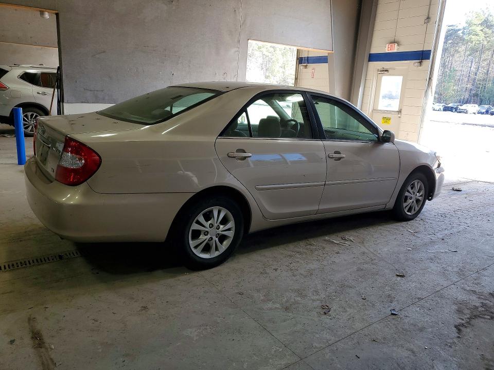 Aukcja sprzedaży 2004 Toyota Camry Le, vin: 4T1BF30K64U585414, numer aukcji: 76635325
