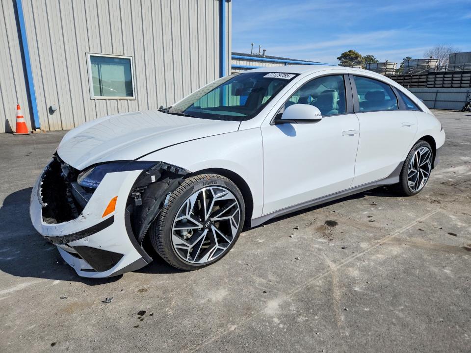 Продажа на аукционе авто 2024 Hyundai Ioniq 6, vin: KMHM34AC2RA066626, номер лота: 78219125