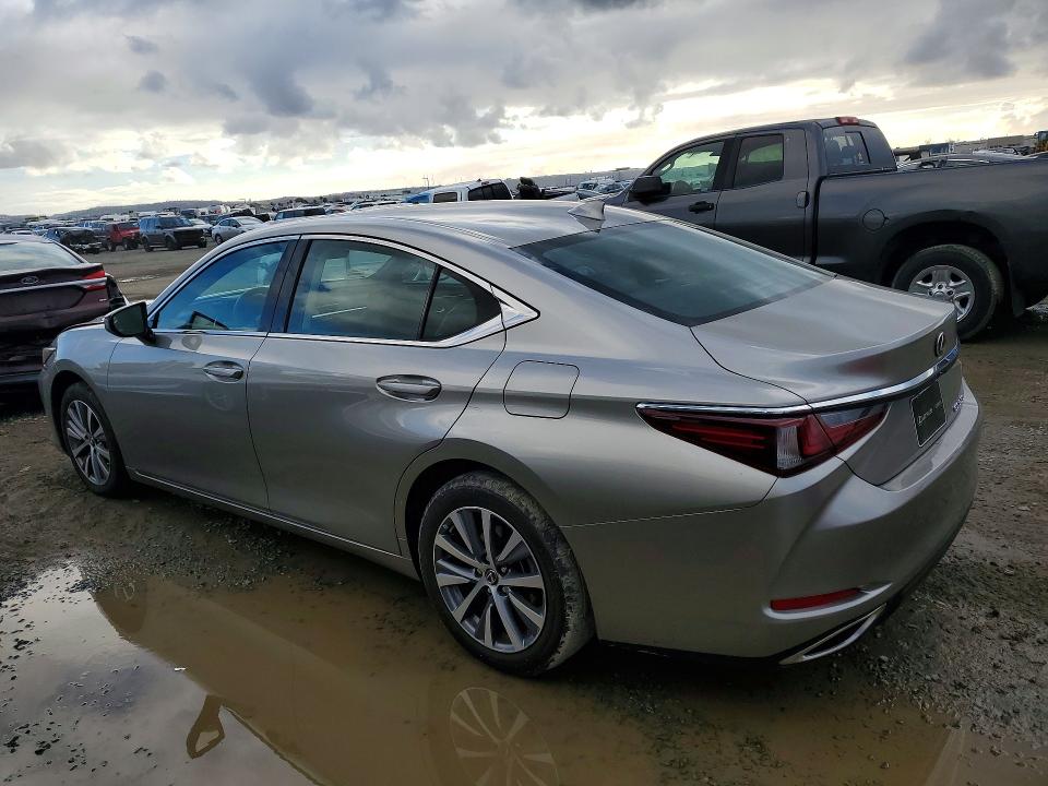 76664305 :رقم المزاد ، 58ACZ1B19MU097152 vin ، 2021 Lexus Es 350 مزاد بيع