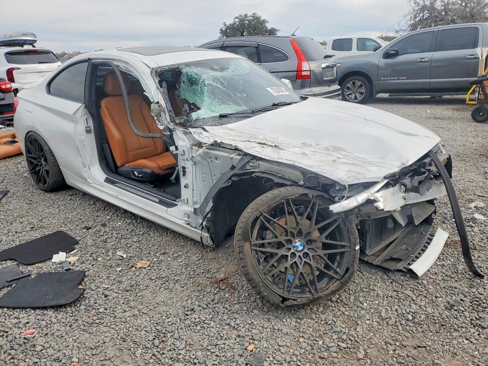 76245875 :رقم المزاد ، WBA2J1C54KVD10001 vin ، 2019 Bmw 230i مزاد بيع