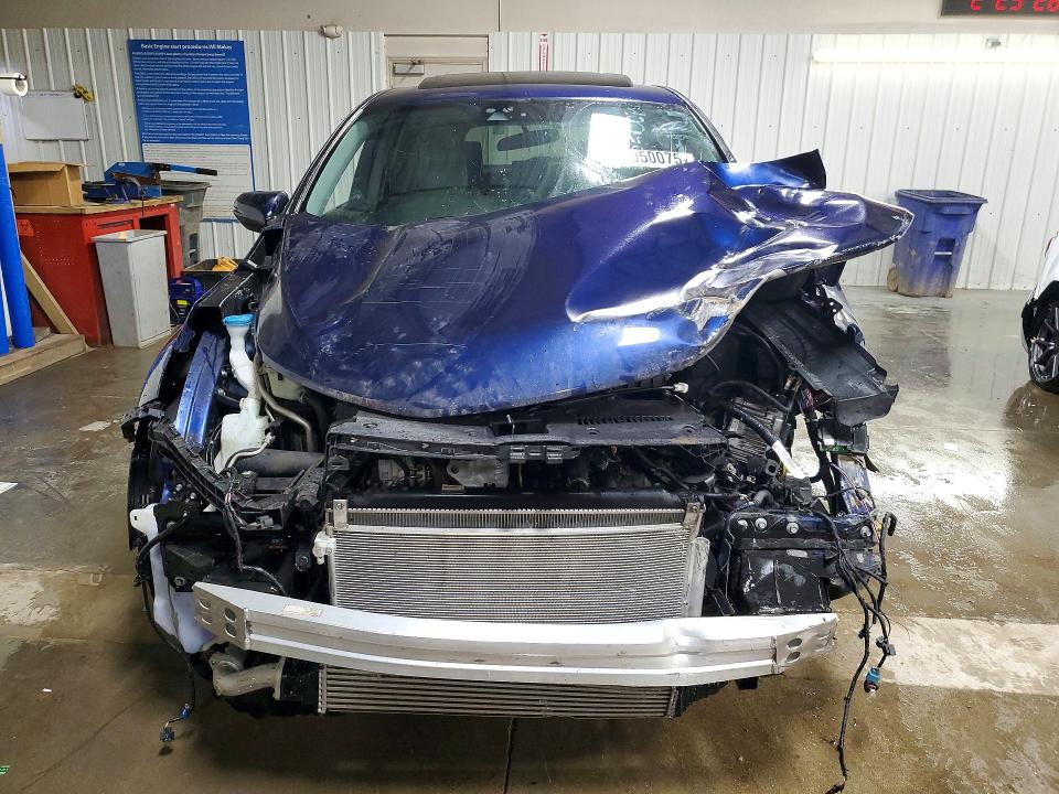 2019 Honda Cr-v მანქანა იყიდება აუქციონზე, vin: 5J6RW2H59KL018459, აუქციონის ნომერი: 77950075